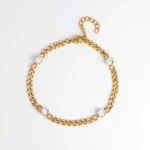 Lunar Armband